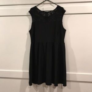 Plus Size 1X Forever 21 Black Lace Dress